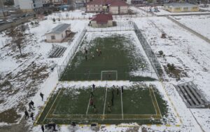 VAN (AA) – NECMETTİN KARACA – Erciş'te, kullanılmayan deprem konteynerleri,