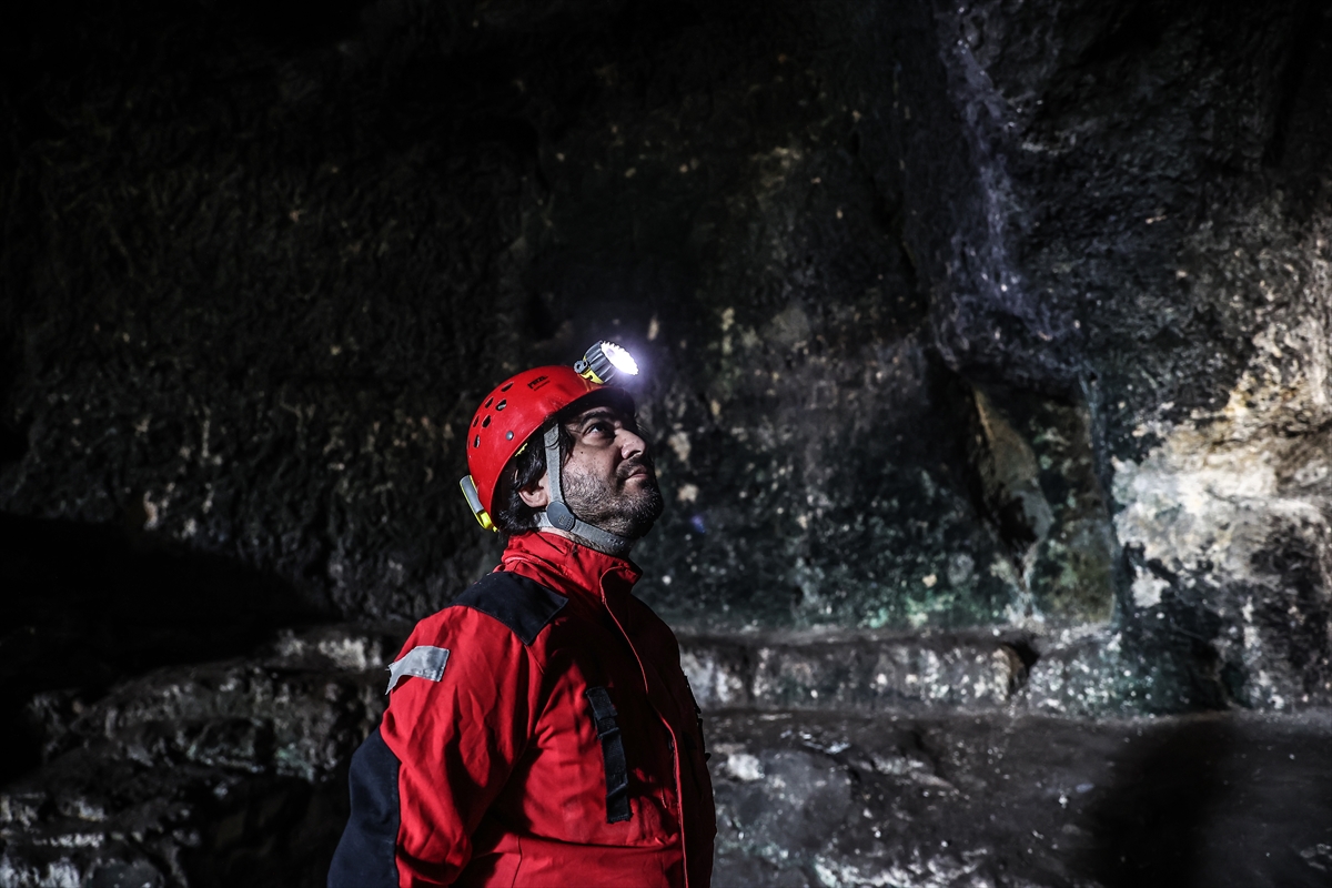 Yarımburgaz Mağarası'ndaki yeni galeriler, insanlık tarihine ışık tutacak
