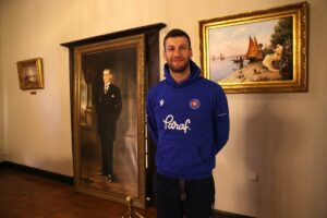 ANKARA (AA) – Voleybolda AXA Sigorta Efeler Ligi'nde sezonun ilk