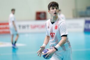 - Türkiye: 30 - Kuveyt: 21 