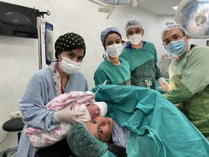 ANTALYA (AA) – SİNAN ÖZMÜŞ – Antalya'da yaşayan Fidan ve