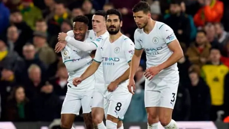 Manchester City, Norwich City engelini 4 golle geçti