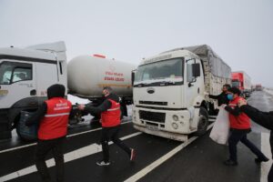 AKSARAY (AA) – Aksaray Valisi Hamza Aydoğdu, etkili olan yoğun