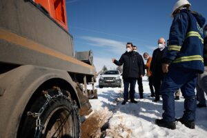 - "Dün itibarıyla il ve ilçe merkezlerindeki şebekeleri enerjilendirdiğimizi ifade