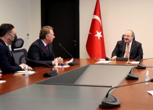 ANKARA (AA) – Sanayi ve Teknoloji Bakanı Mustafa Varank, Türkiye