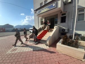 BATMAN (AA) – Batman'da düzenlenen uyuşturucu operasyonda gözaltına alınan 2