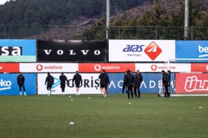 - Josef, Ghezzal ve Umut Meraş da çalışmada yer aldı