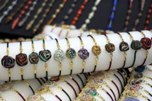 KONYA (AA) – SERHAT ÇETİNKAYA – Atık kağıtları kendi renk