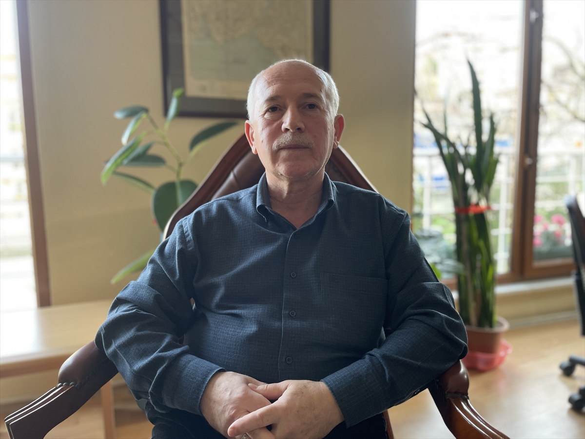 Edebiyatçı Arif Dülger, yarım asırlık şiir yolculuğunu anlattı: