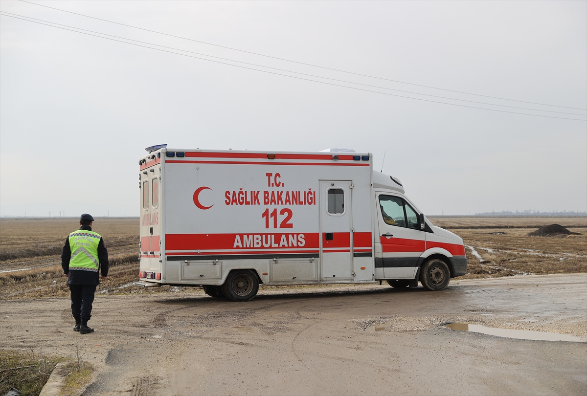 GÜNCELLEME – Edirne'de 7 düzensiz göçmen donarak ölmüş halde bulundu