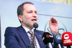 SAKARYA (AA) – Yeniden Refah Partisi Genel Başkanı ve Erbakan