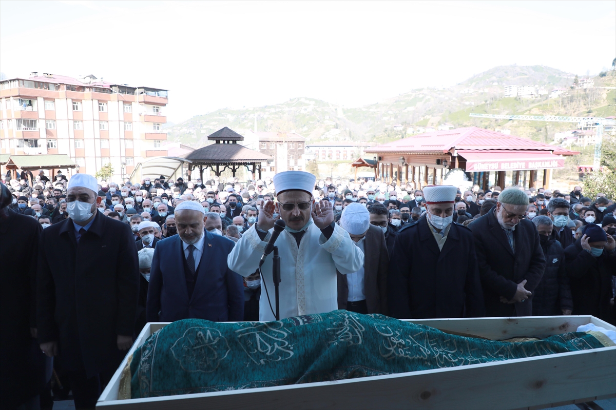 Eski Fazilet Partisi İl Başkanı Erdoğan'ın cenazesi Rize'de defnedildi