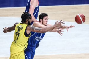 - Fenerbahçe Beko: 72 - Anadolu Efes: 86