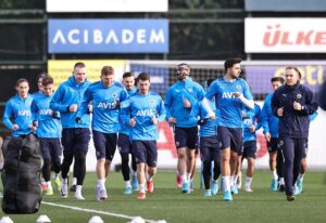 İSTANBUL (AA) – UEFA Avrupa Konferans Ligi play-off turu ilk