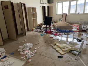 GAZİANTEP – Gaziantep'in Şahinbey ilçesinde sağlık ocağından hırsızlıkla ilgili çalışma