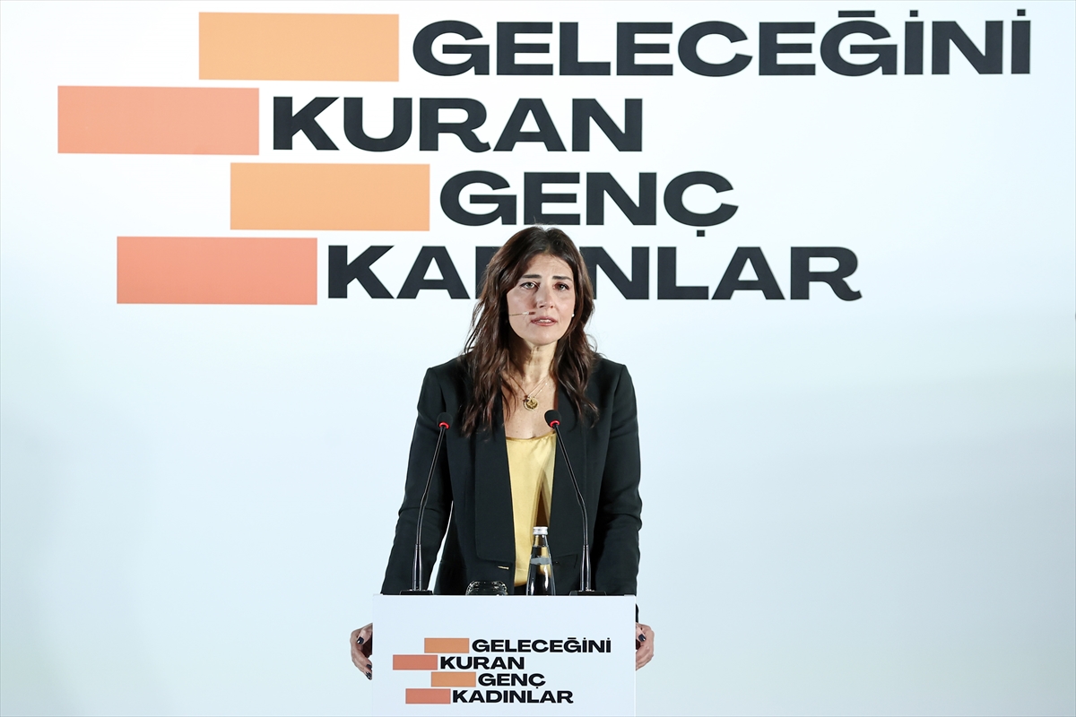 Geleceğini Kuran Genç Kadınlar Projesi tanıtıldı