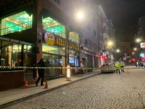 GÜMÜŞHANE (AA) – Gümüşhane'de kavgada silahla vurulan iki kardeşten biri