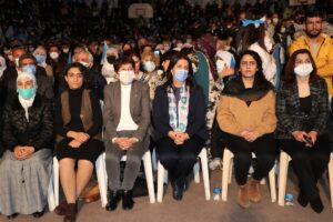 İZMİR (AA) – HDP Eş Genel Başkanı Pervin Buldan, CHP