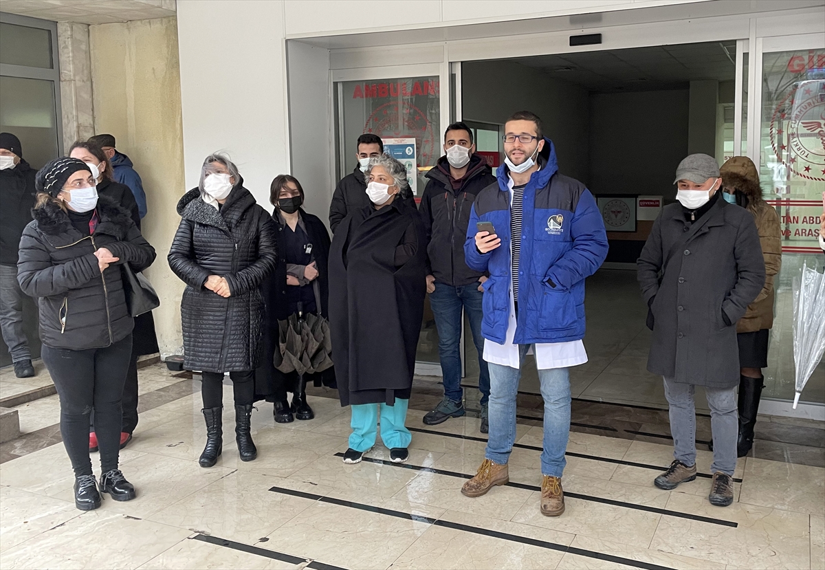 İstanbul'da bazı doktorlar iş bırakma eylemi yaptı