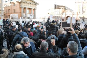 STOCKHOLM (AA) – İsveç'in başkenti Stockholm'de çocukları ellerinden alınan Müslüman