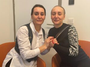 İZMİR (AA) – İzmir'de bir hafta arayla meme kanseri teşhisi