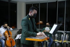 MERSİN (AA) – SEZGİN PANCAR – Dünyaca tanınan kanun virtüözü