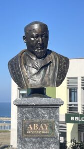 TRABZON (AA) – Yeni Kazak edebiyatının temelini atan Abay Kunanbayoğlu'nun