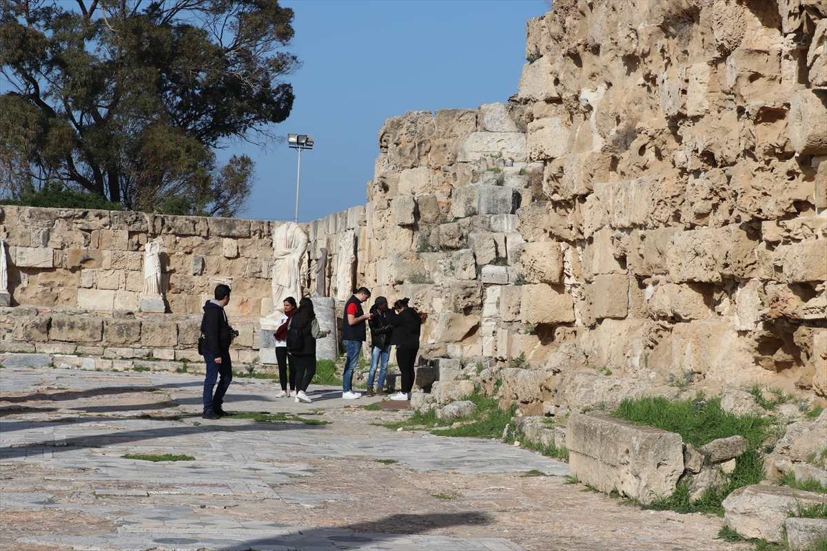 KKTC'de binlerce yıllık geçmişe sahip antik kent: Salamis Harabeleri
