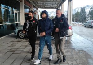 KONYA (AA) – Konya'nın Seydişehir ilçesinde uyuşturucu ticareti yaptığı iddiasıyla