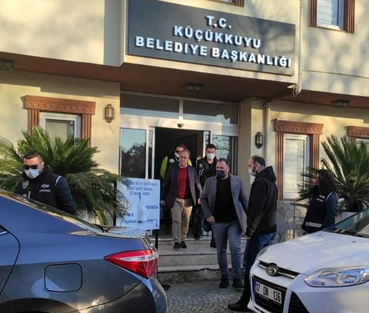 Küçükkuyu Belediye Başkanı Cengiz Balkan gözaltına alındı