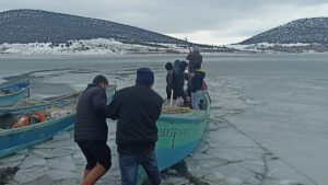 ISPARTA (AA) – Isparta'nın Şarkikaraağaç ilçesine bağlı Mada Adası sakinleri,