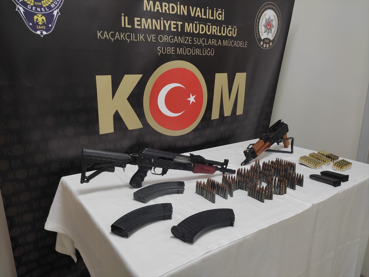 Mardin'de iki uzun namlulu silah bulunan evdeki zanlıya gözaltı