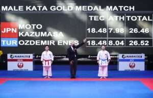 - Erkekler katada Enes Özdemir altın, kadınlar kumite 55 kiloda