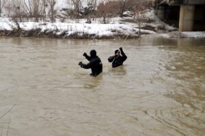 MUŞ (AA) – Muş'ta önceki gün Karasu Nehri'ne düşen lise