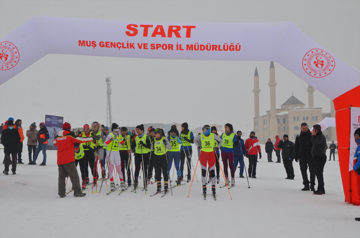 MUŞ (AA) – Türkiye Üniversite Sporları Federasyonunca (TÜSF) Muş Alparslan