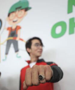 ANKARA (AA) – Olimpiyat şampiyonu milli okçu Mete Gazoz, üzerinde