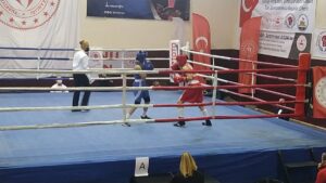 ADANA (AA) – Oral Arslan Genç Erkekler ve Kadınlar Ferdi