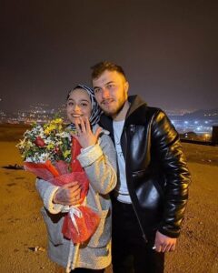 KARABÜK (AA) – Karabük'te bir genç, otomobillerle "ay yıldız" şekli