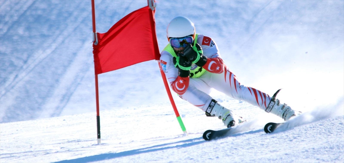 Pekin Kış Olimpiyat Oyunları'na katılacak sporcularımızı tanıyalım: Berkin Usta
