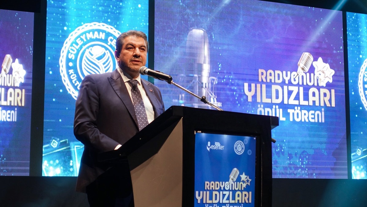 Radyonun Yıldızları'nda ödüller sahiplerini buldu