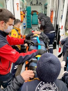 SAKARYA (AA) – Sakarya'nın Adapazarı ilçesinde iki katlı binanın havalandırma