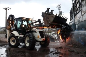 YANGININ SÖNDÜRÜLMESİ VE DETAY EKLENDİ