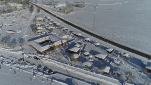 SAMSUN (AA) – Samsun'un Ladik ilçesinde ahşap ev, okul, ambar