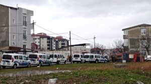 İSTANBUL (AA) – Silivri'de tartıştığı kardeşi ve yengesini tabancayla vurarak