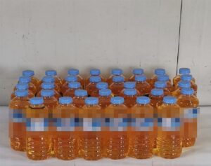 ADANA (AA) – Adana'da 722,5 litre sahte içki ele geçirildi,