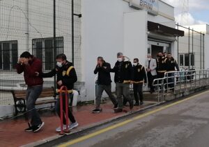 ADANA (AA) – Adana'da 6 kadına zorla fuhuş yaptırdıkları öne