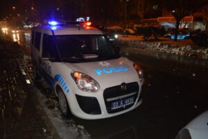 AFYONKARAHİSAR (AA) – Afyonkarahisar'da pompalı tüfekle ağır yaralanan kişi, tedavi