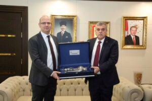 ŞANLIURFA (AA) – AK Parti Genel Başkan Yardımcısı Ömer İleri,