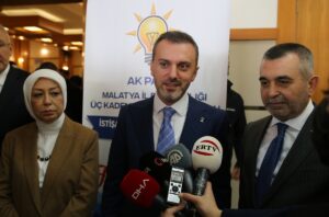 - "(Rusya-Ukrayna savaşı) Her iki ülkenin değerini, derinliğini bilen bir