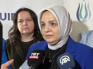 KÖLN (AA) – AK Parti Genel Merkez Kadın Kolları Başkanı